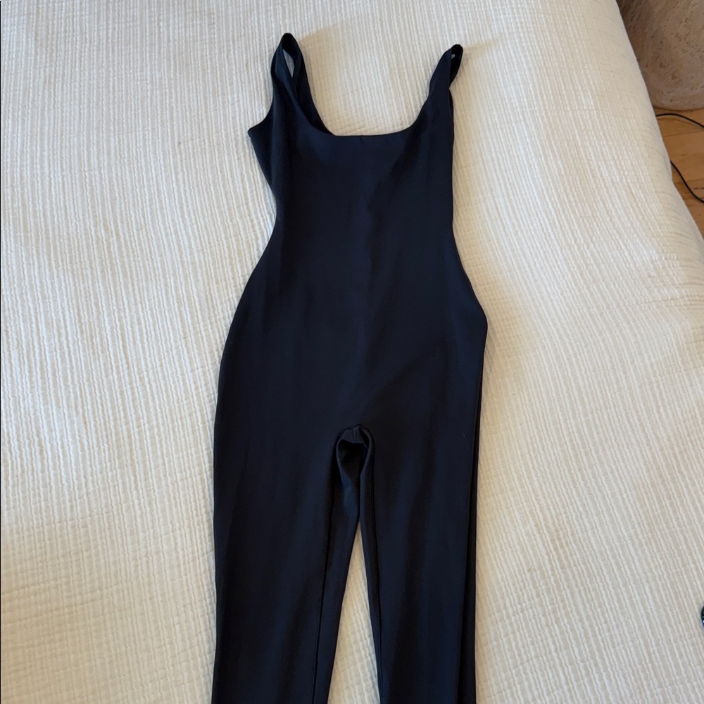 SKIMS Sculptung Catsuit in Black with Mesh Lining size s